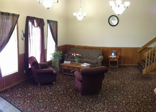 Super 8 by Wyndham Manhattan KS image 24